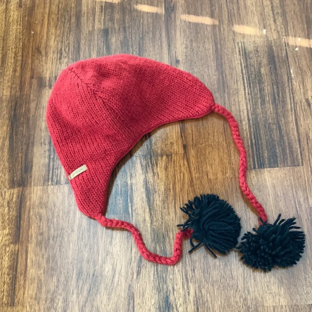 Handmade Elmo Character Kids’ Beanie Winter Hat Poms Hand Crafted RARE EUC